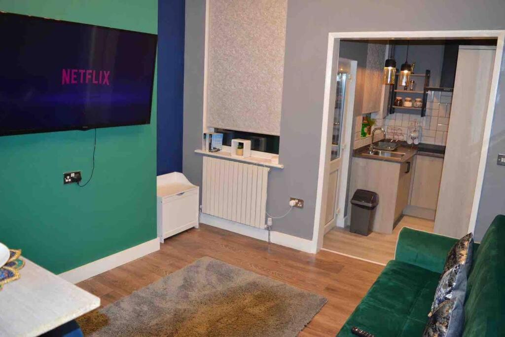 Villa Unique 4 Bed House In Derby Perfect For Contractors And Families Exterior foto